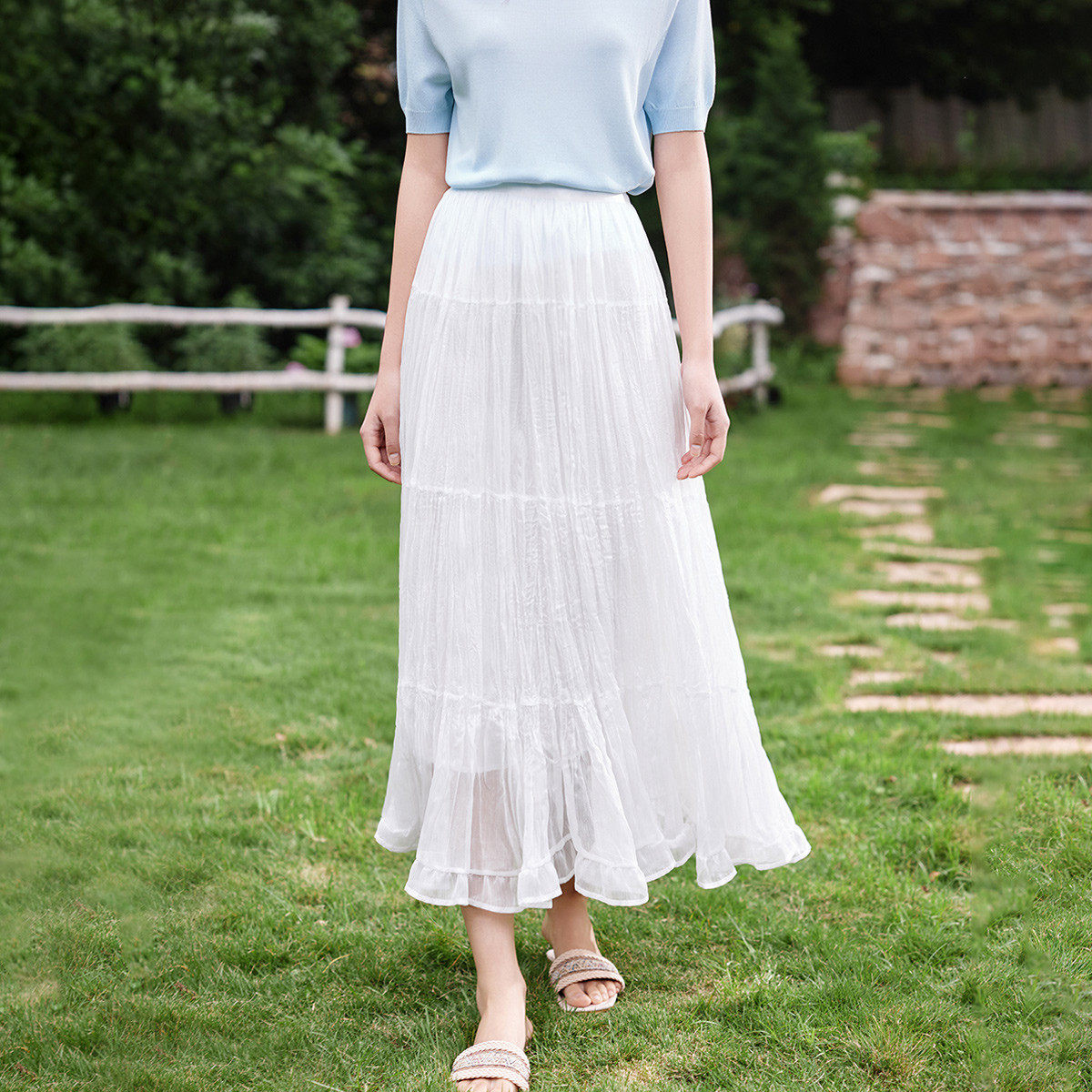 茵曼2025夏季新款气质半身裙女长裙子黑白色网纱轻薄今年流行爆款