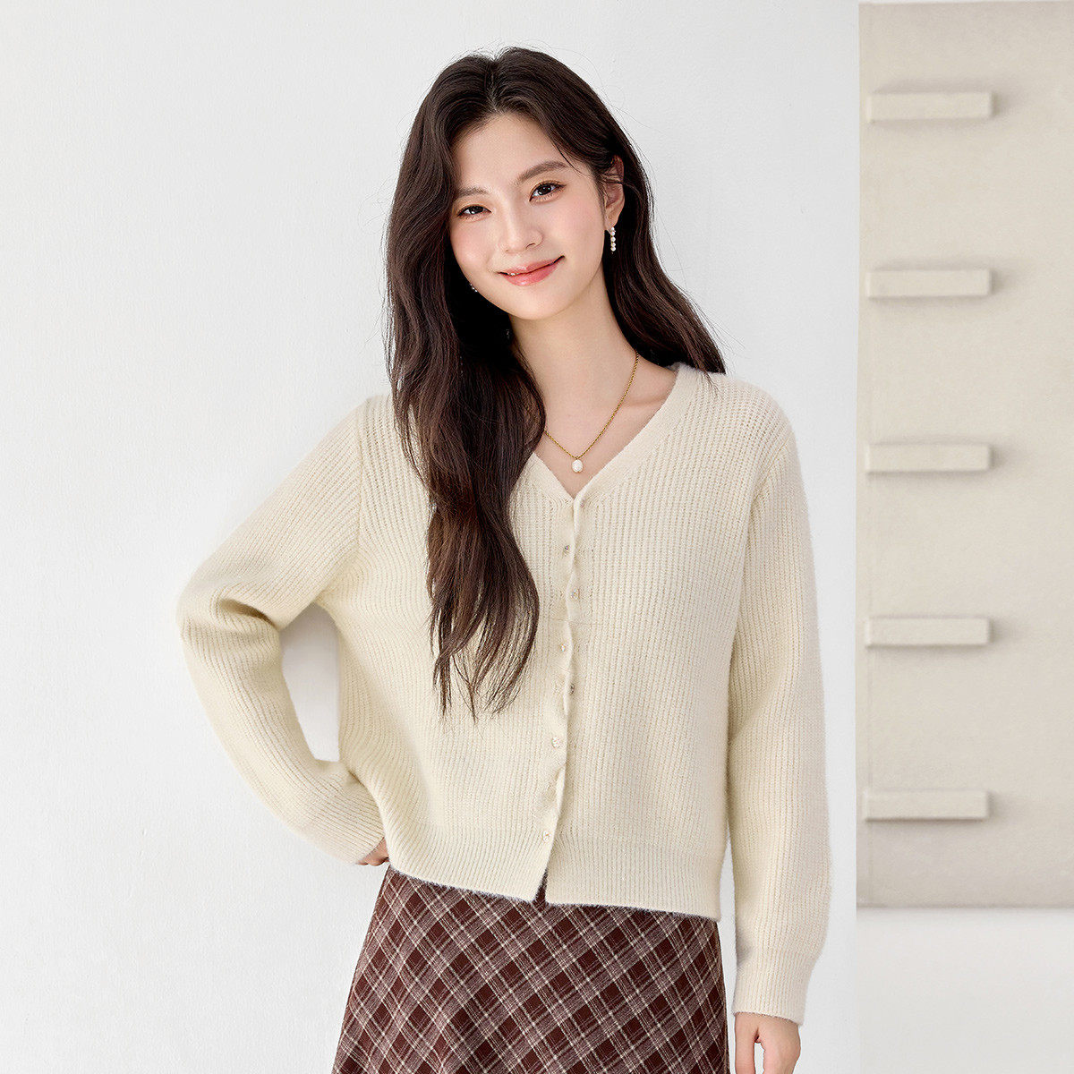 茵曼2026春季新款修身长袖针织衫女开衫外套时尚减龄毛衣早秋上衣,女装/女士精品,毛针织衫,淘宝优惠券,粉丝福利购,淘宝优惠卷