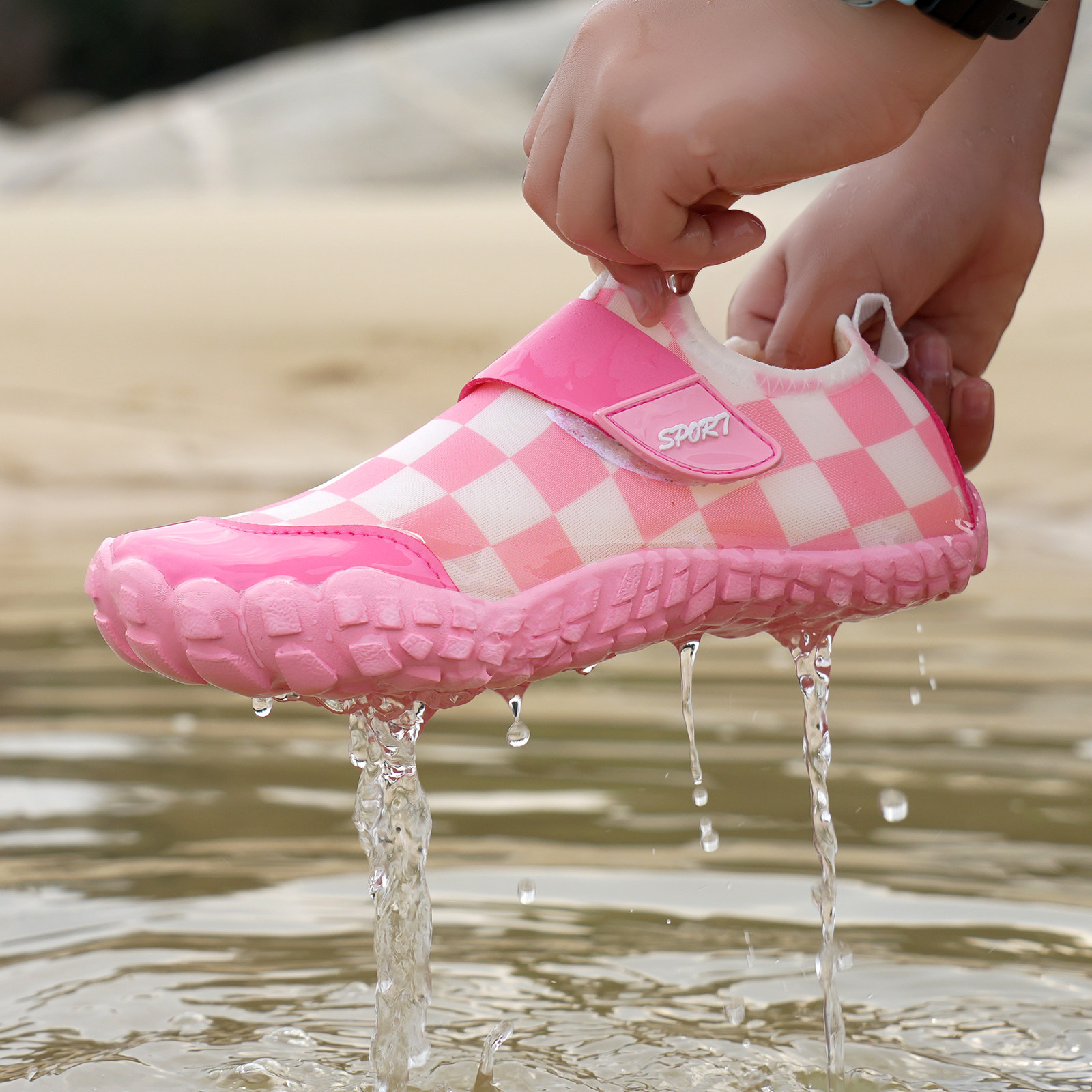 儿童贴肤柔软防滑涉水沙滩溯溪鞋