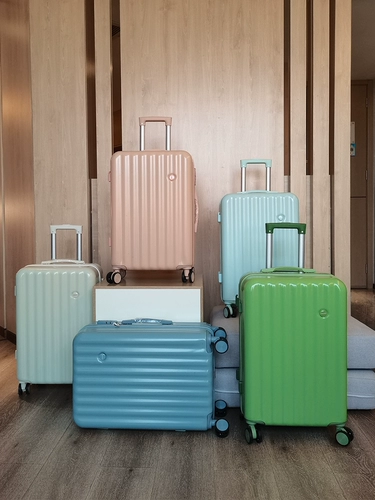 Японский чемодан, прочная коробка, 20 дюймов