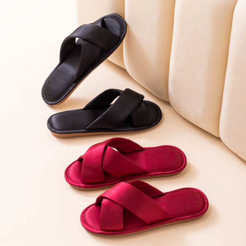 情侣居家凉拖鞋高级感缎面轻奢喜庆酒红色舒适地板鞋结婚拖鞋女士
