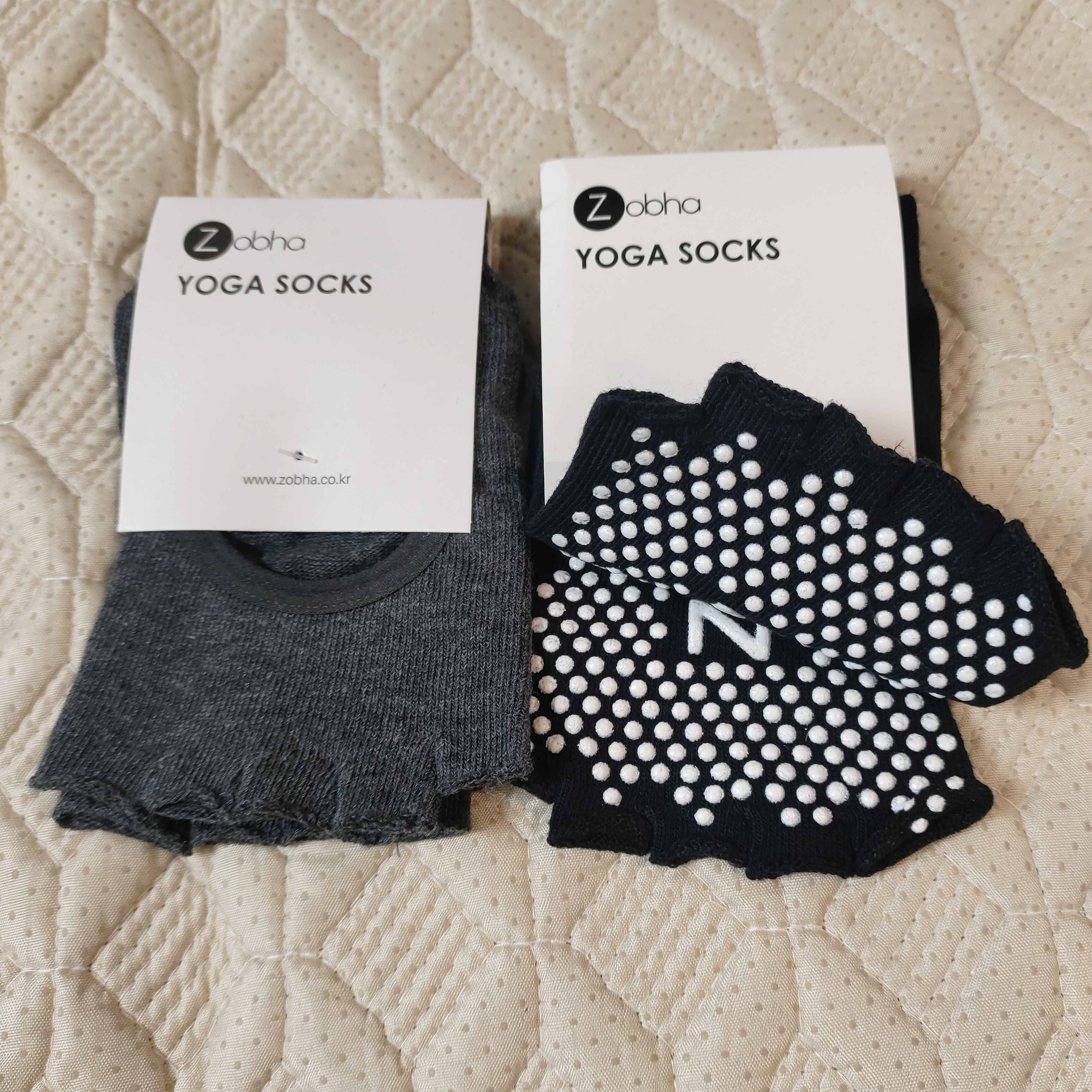 5双瑜伽防滑五指袜女短纯色露脚趾分趾袜纯棉吸汗硅胶防滑外贸