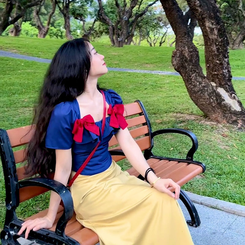 鲸鱼原创自制方领短袖蝴蝶结藏蓝色上衣口袋a字中长裙白雪套装裙