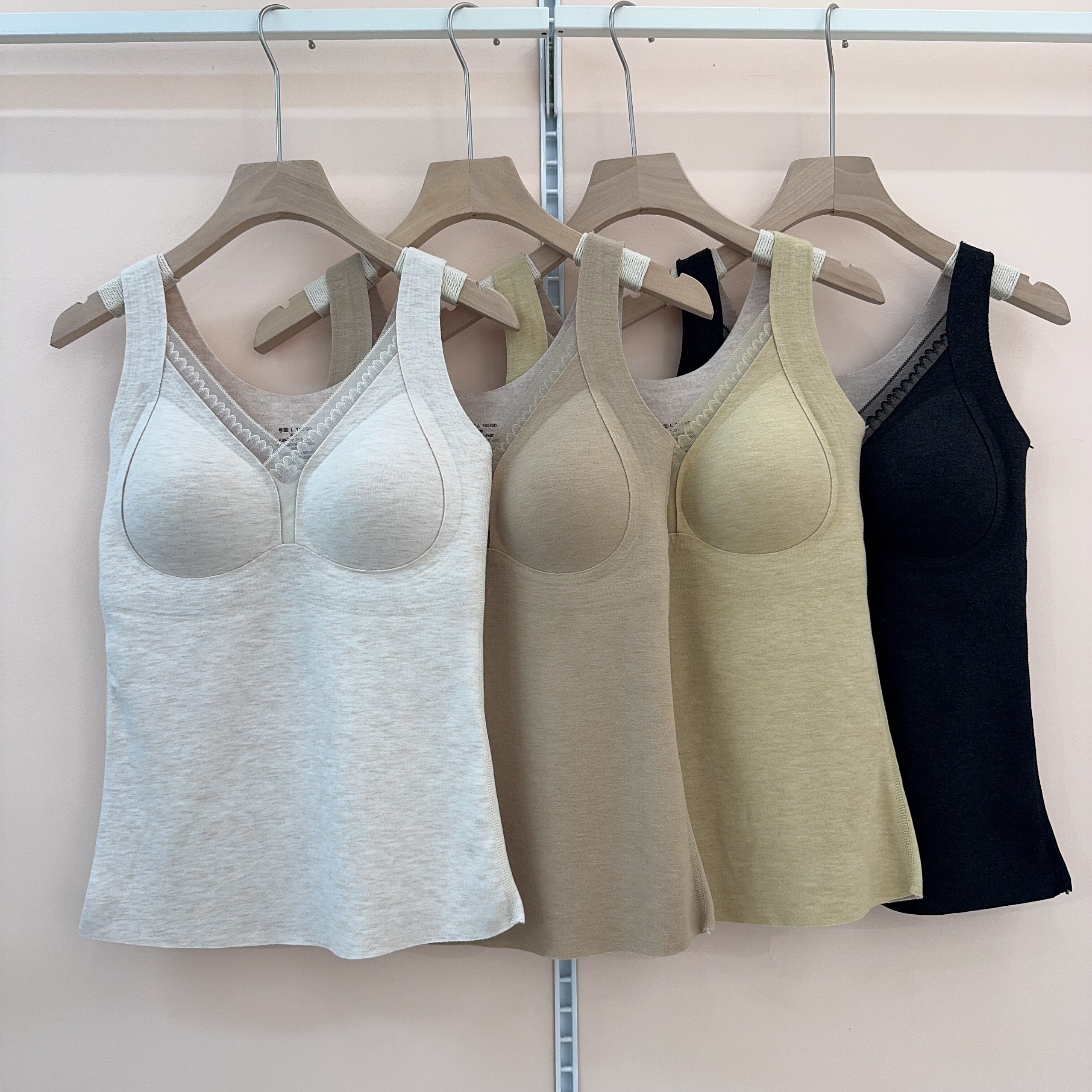 2025秋冬新款加绒加厚保暖背心女带胸垫免穿文胸一体羊毛加绒内衣