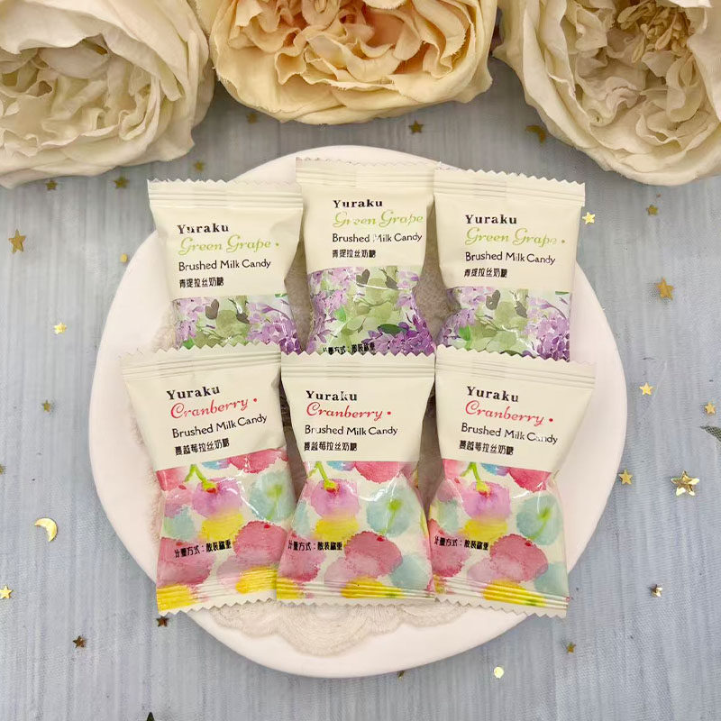 Yuraku友乐町蔓越莓青提拉丝奶糖软糖散装称重网红办公室休闲零食