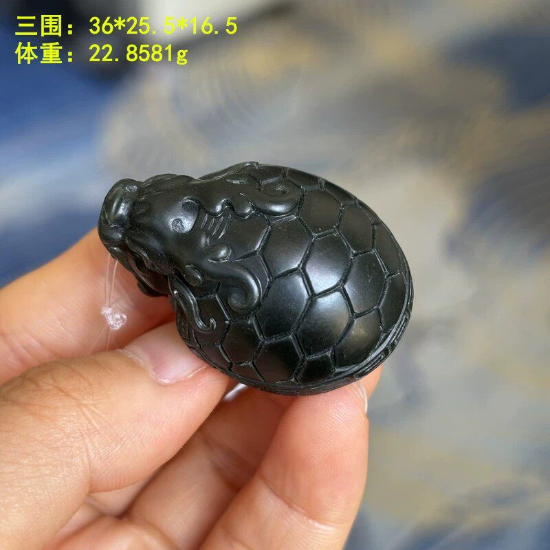 青玉籽料龙龟挂件无原皮