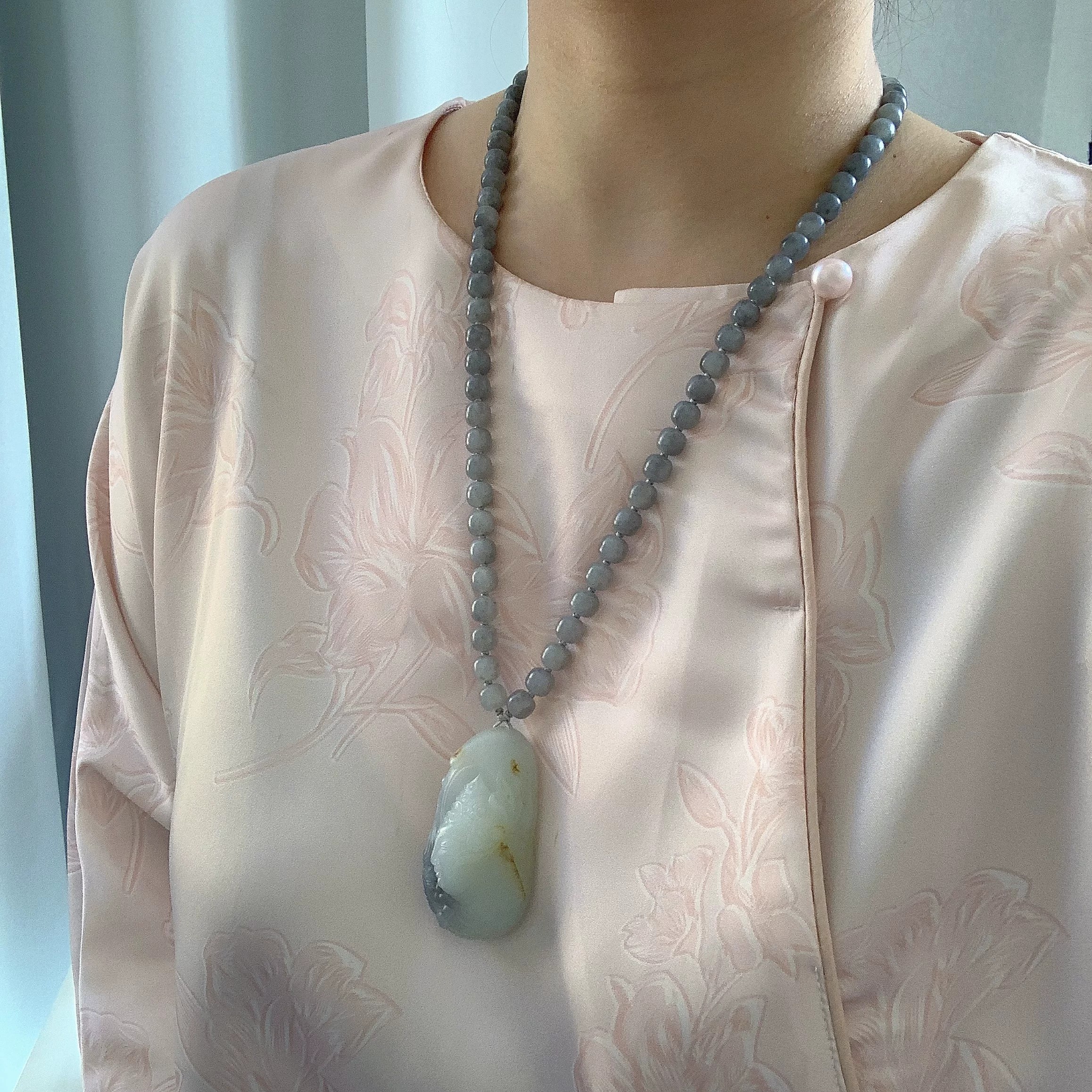 三色青花籽料一念之间挂件套装