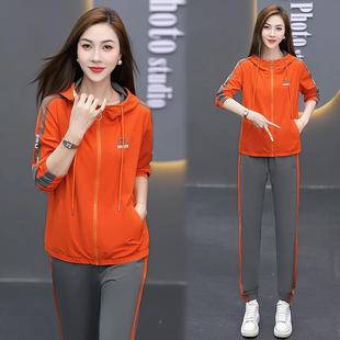 妈妈春装外新款套气中老年动套装女春秋高洋8759587端连运帽拉链