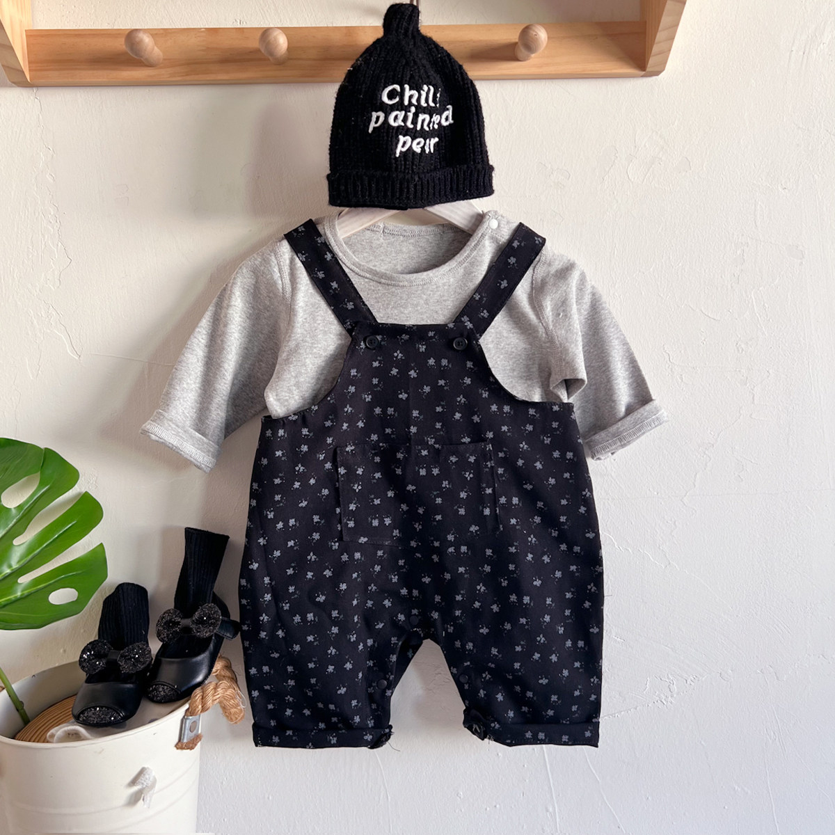 婴幼儿碎花背带长裤秋新款女童宝宝韩版连体服可开档大PP裤ins潮