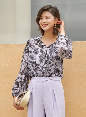 歌蒂诗新款简约知性时尚轻奢v领长袖小衫8D14S1820