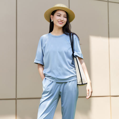 歌蒂诗夏季专柜新款简约百搭运动休闲宽松短袖t恤女1D14S1016