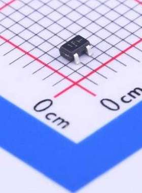 BC847BWT1G 三极管(BJT) 耐压:45V 电流:100mA NPN SOT-323-3