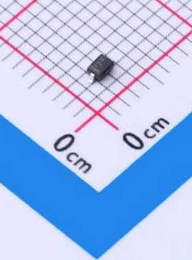 MM3Z2V4ST1G 稳压二极管 MM3Z2V4ST1G SOD-323