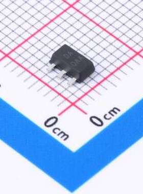 2SD1664Q 三极管(BJT) 耐压:32V 电流:1A NPN SOT-89