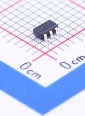 REF3233AIDBVT 电压基准芯片 REF3233AIDBVT SOT-23-6