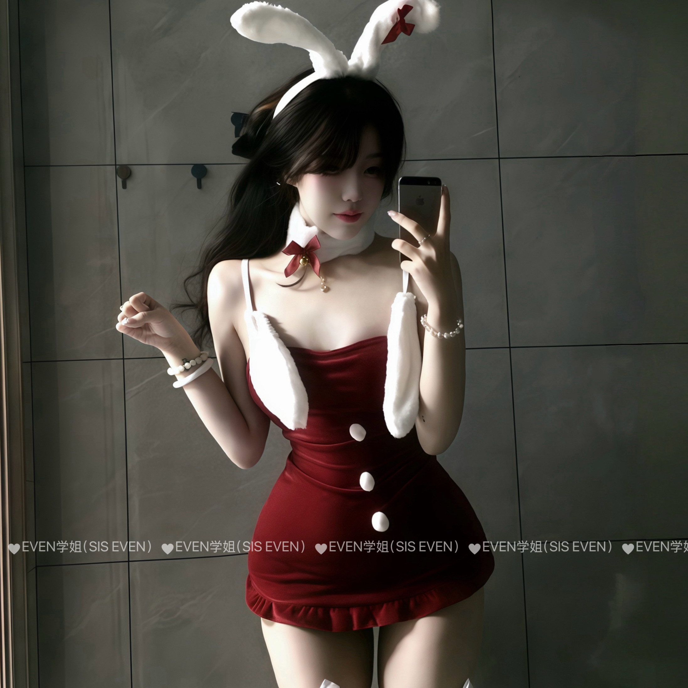 纯欲圣诞兔女郎制服丝绒情侣战袍