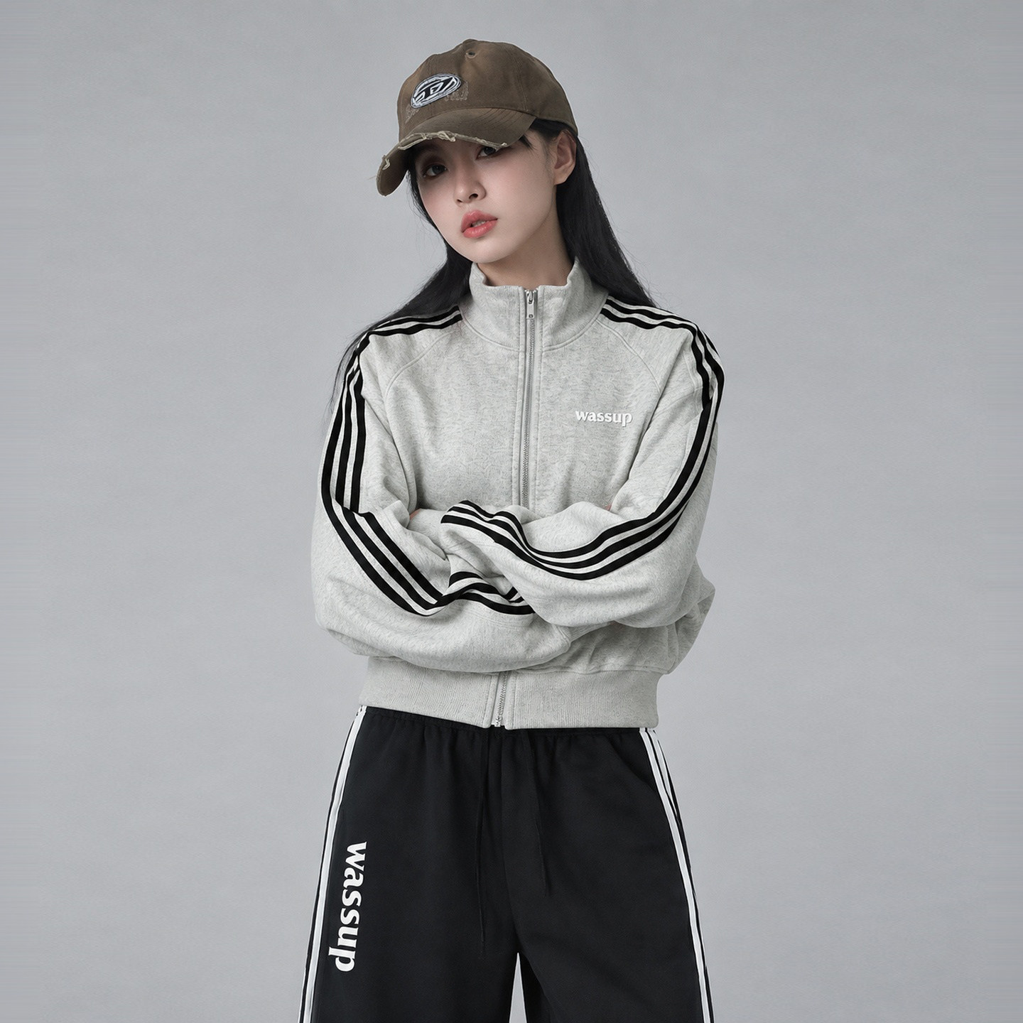 WASSUP潮牌三条杠运动风短款夹克外套女秋季休闲重磅开衫卫衣上衣