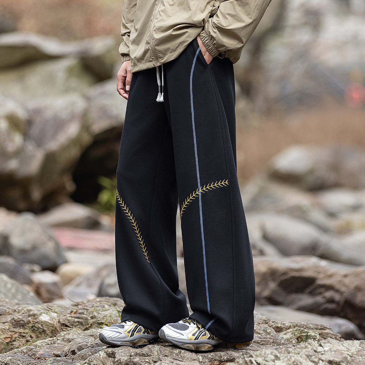 WASSUP美式复古重磅运动卫裤男2026新款宽松弯刀阔腿休闲长裤男生