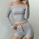 DARLINGAGA美式 T恤 运动风灰色休闲运动套装 纽扣短裤 女一字肩长袖