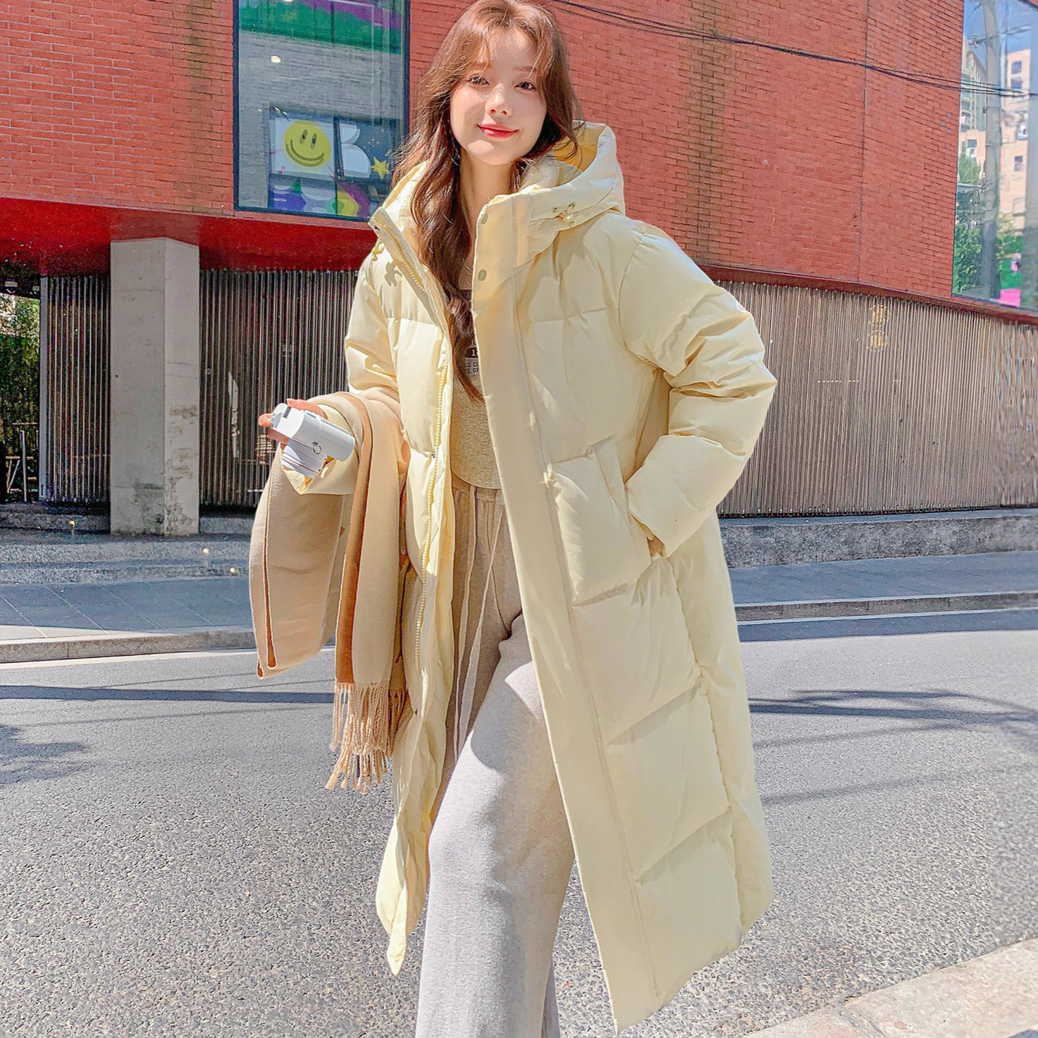 羽绒服女中长款新款冬季过膝中戏连帽加厚宽松情侣过膝白鸭绒外套