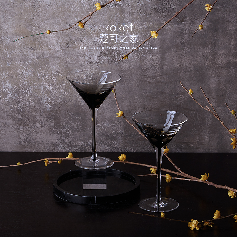 koket蔻可 样板房红酒杯挺内烟灰色丝高脚杯餐桌北欧