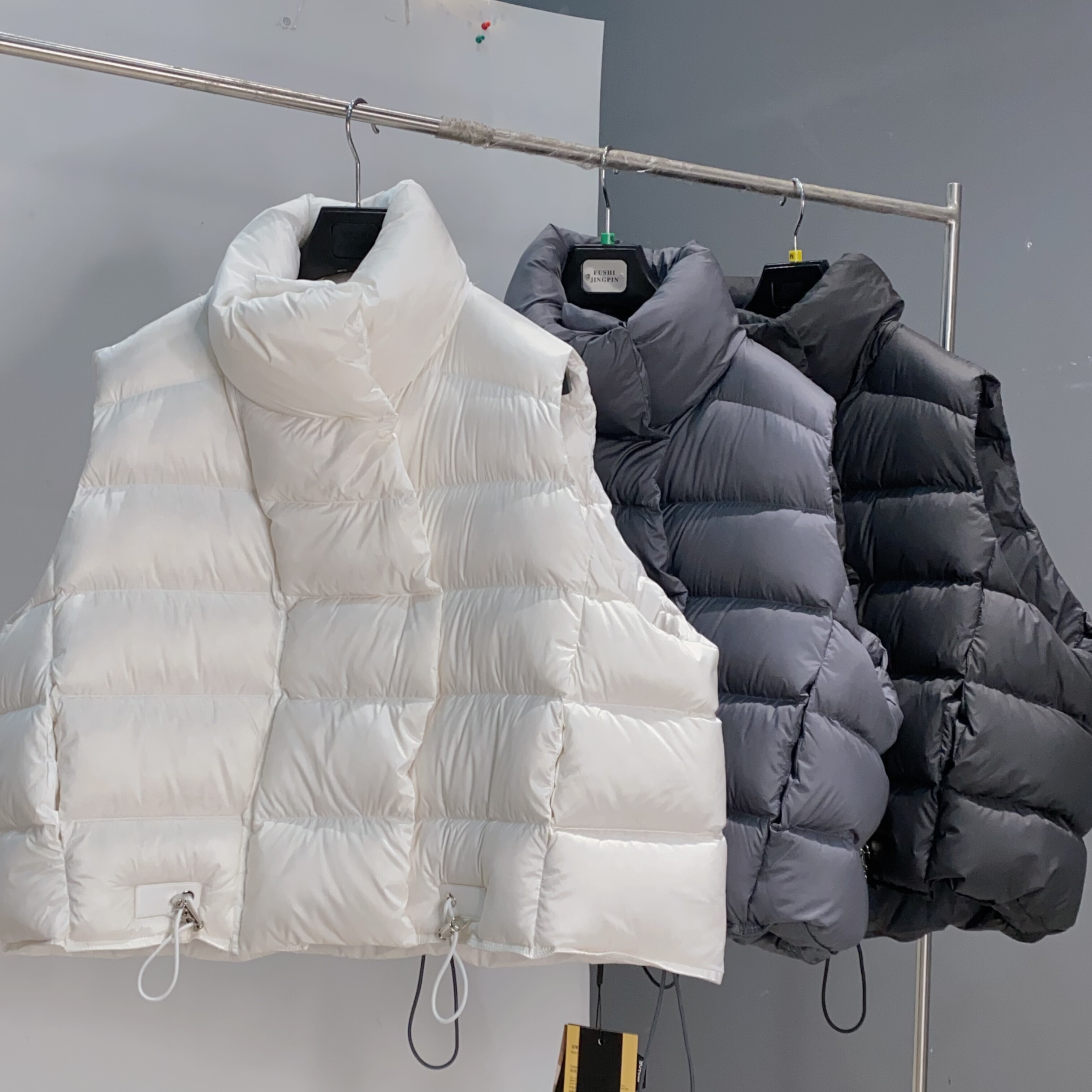 韩版设计感加厚立领90白鸭绒羽绒马甲女短款小个子坎肩 CJ长55