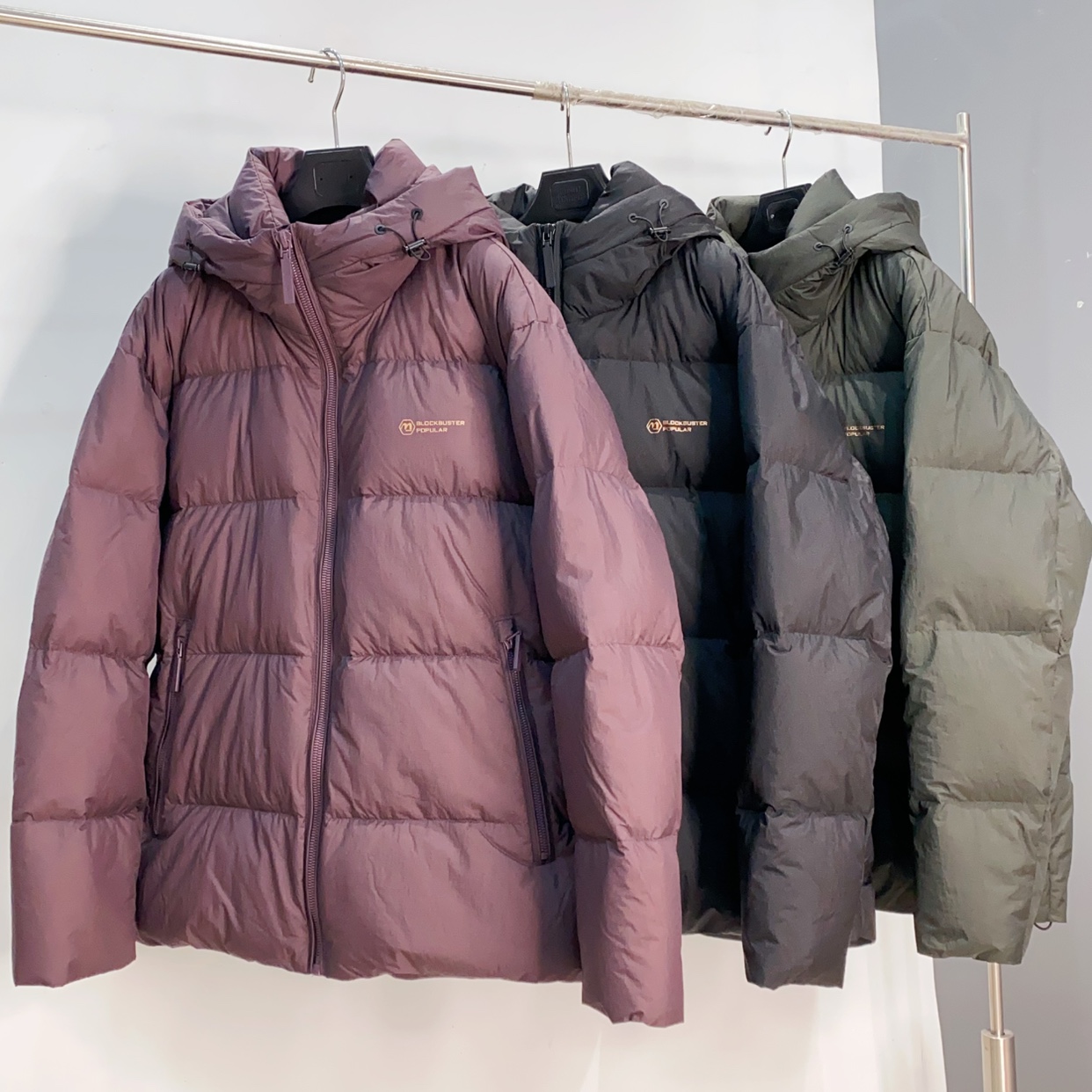 2025新冬90羽绒男短款连帽面包服加厚百搭保暖100锦纶外套男TX