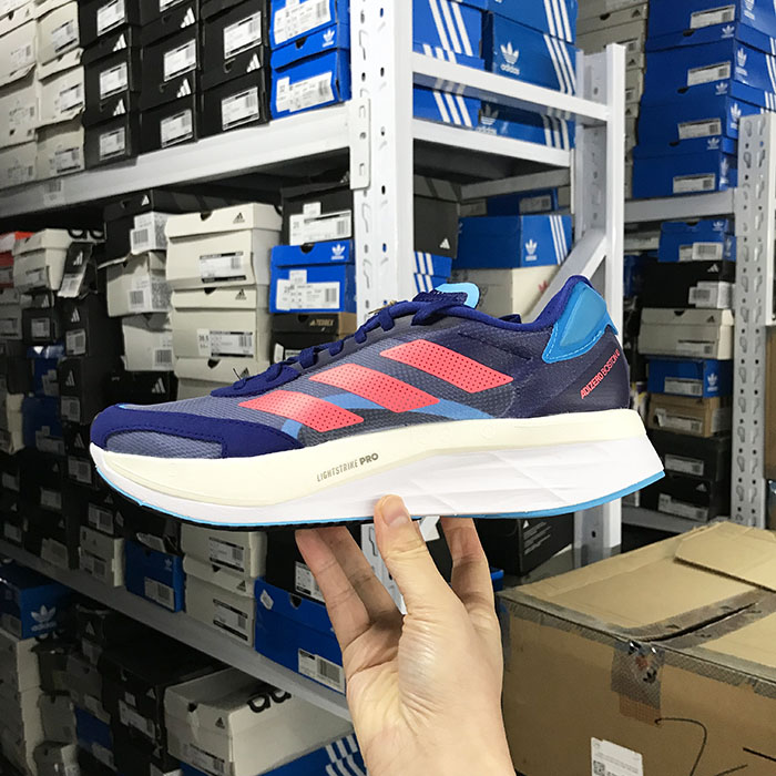 Adidas女子跑鞋竞速轻盈