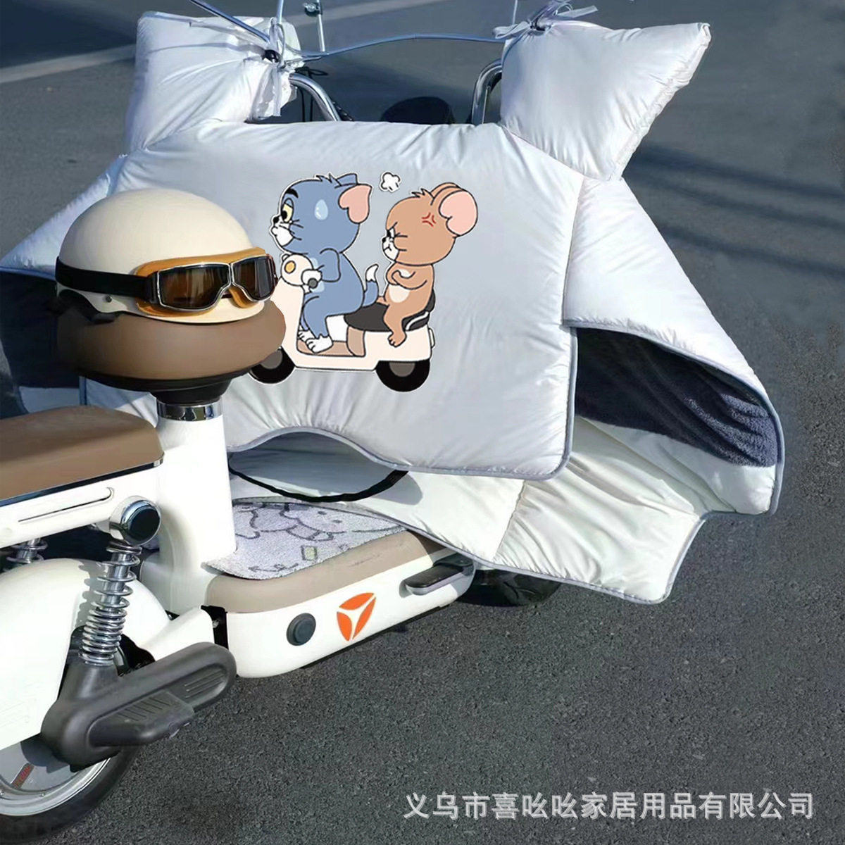 新疆包邮电动摩托车挡风被冬季加绒加厚可爱电瓶车防水防风罩防寒