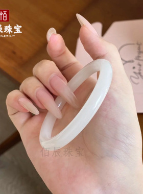 阿富汗白玉手镯圆条手镯白月光玉石玉器玉髓手镯货源