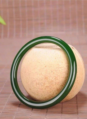 天然菠菜绿镯子手镯少女款细圆条和田玉碧玉老料新疆