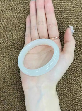 新疆和田玉白玉手镯少女扁条天然羊脂玉时尚白玉镯子百搭网红玉石