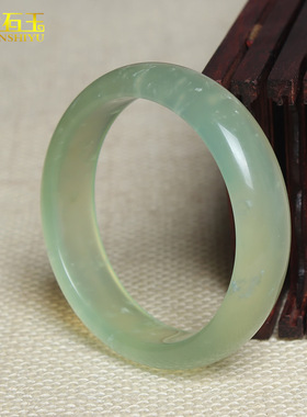 货绿色冰底飘花岫玉手镯岫岩玉石镯子女款玉器货源礼品