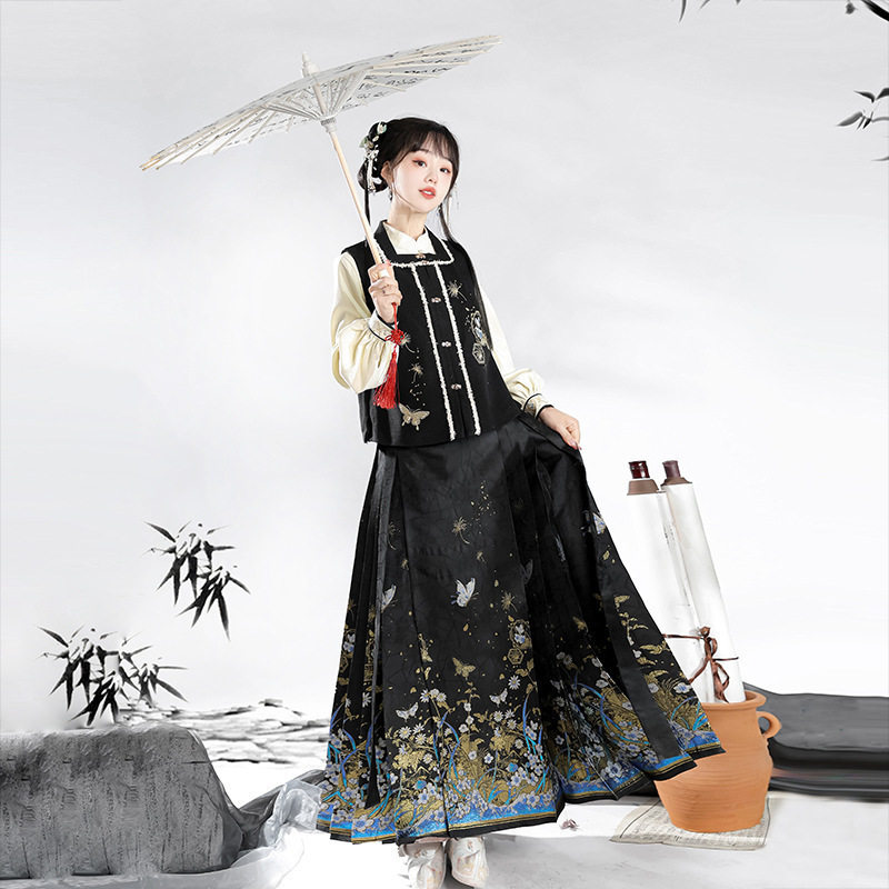 原创设计流萤汉服女中国风改良汉元素马甲上衣马面裙套装8970,女装/女士精品,汉服套装,淘宝优惠券,粉丝福利购,淘宝优惠卷