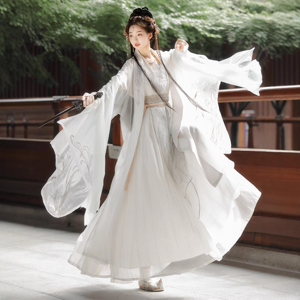 新款重工刺绣宋制汉服女请冷风超仙古装刺绣大袖侠气古装古风