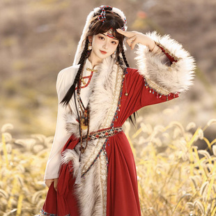 原创藏袍改良异域秋冬款民族风藏元素毛领服饰男女款旅拍写真服装