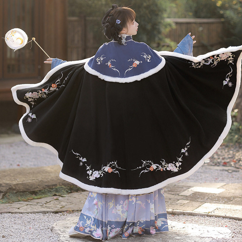 原创设计广寒迟意中国风明制方领汉服女加厚斗篷马面裙四件套8310,女装/女士精品,汉服套装,淘宝优惠券,粉丝福利购,淘宝优惠卷