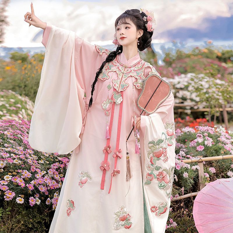 明制斜襟立领长衫齐腰马面裙套装重工刺绣云肩日常春夏款簪花汉服