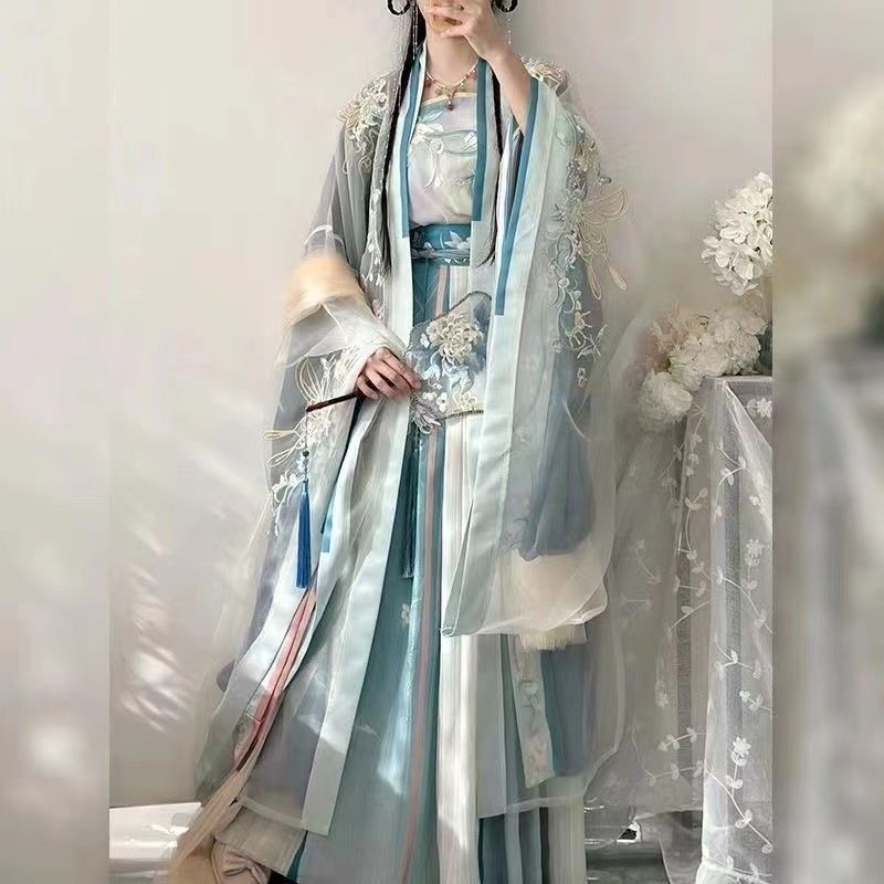 花汀月正版汉服裙蝶恋花语齐腰大袖衫百褶绣花宋制汉服马面裙
