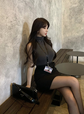 同款【野生Bella】——美剧女主“33山羊绒”高领无袖背心