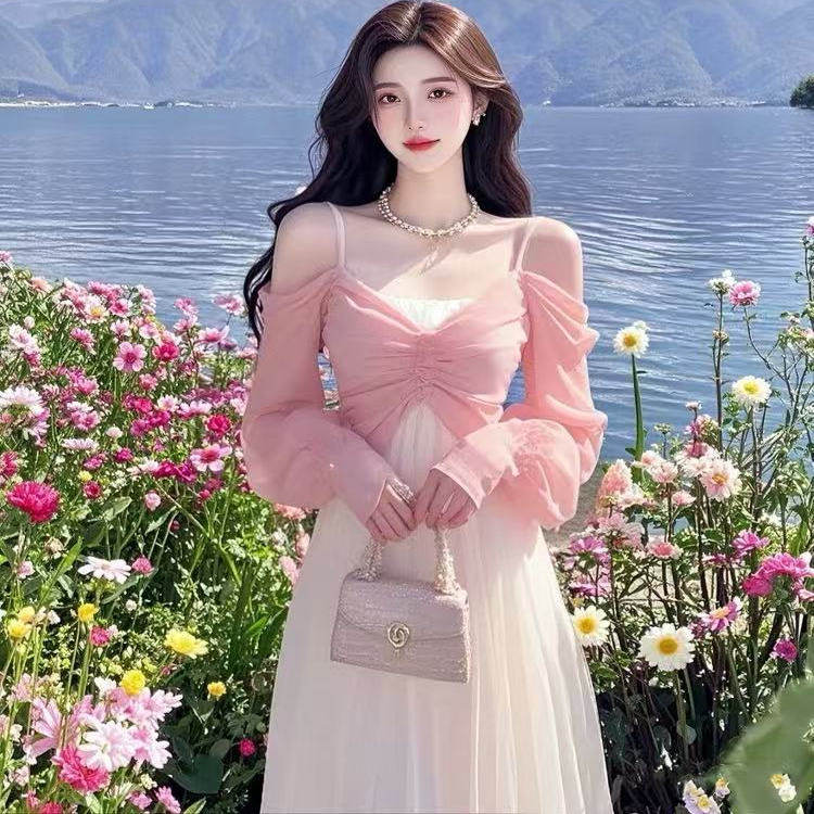2025春季新款多巴胺绝美小裙法式气质独特轻奢粉色假两件连衣裙女