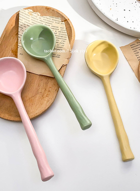 高颜值手捏不规则陶瓷勺子日式家用喝汤勺长柄饭勺调羹ins风餐具