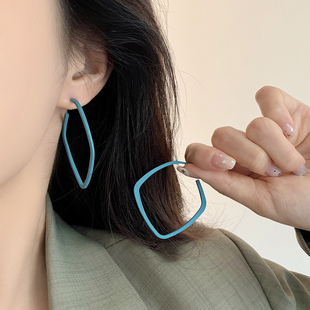 欧美个性耳环夸张几何方耳钉形大圆圈耳饰冷淡风简约素圈百搭耳夹