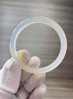 天然玛瑙玉髓手镯冰透玉质细腻白冰手镯生日礼物汉服旗袍配饰特价