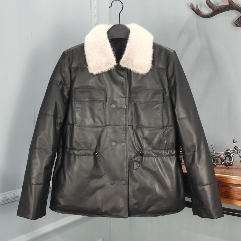 欧品唯格通勤羊皮常规方领羽绒服