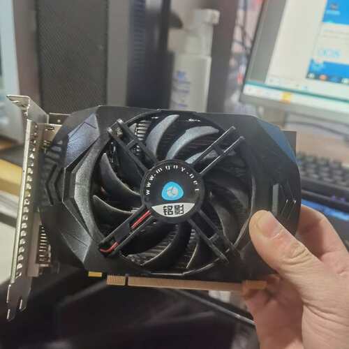 议价4G独立显卡，AMD显卡7670 4G拆机一片成色很新实物拍（维修）