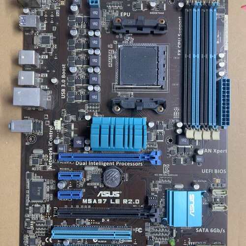 议价华硕M5A97 LE R2.0豪华独显大板，AM3+接口，支（维修）
