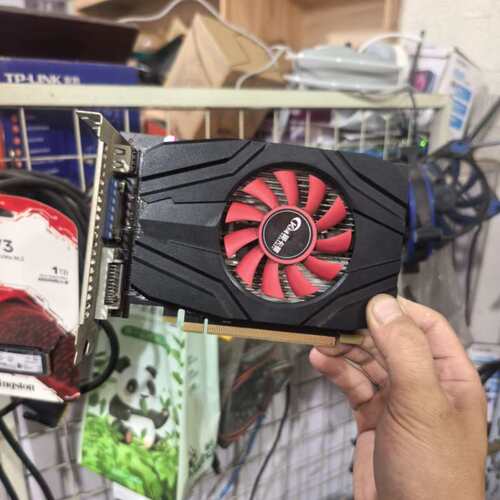 议价AMD HD7670 4G显卡，拆机件，成色还可以，接口齐全（维修）