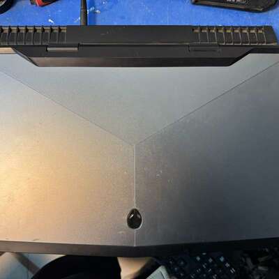 议价回来的外星人17R4一台，i7-7700HQ，海力士（维修）