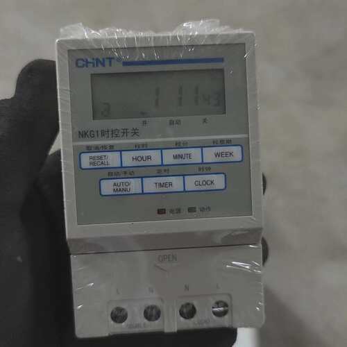 议价时控开关NKG1 16开16关 AC220V共3只每只20元（维修）
